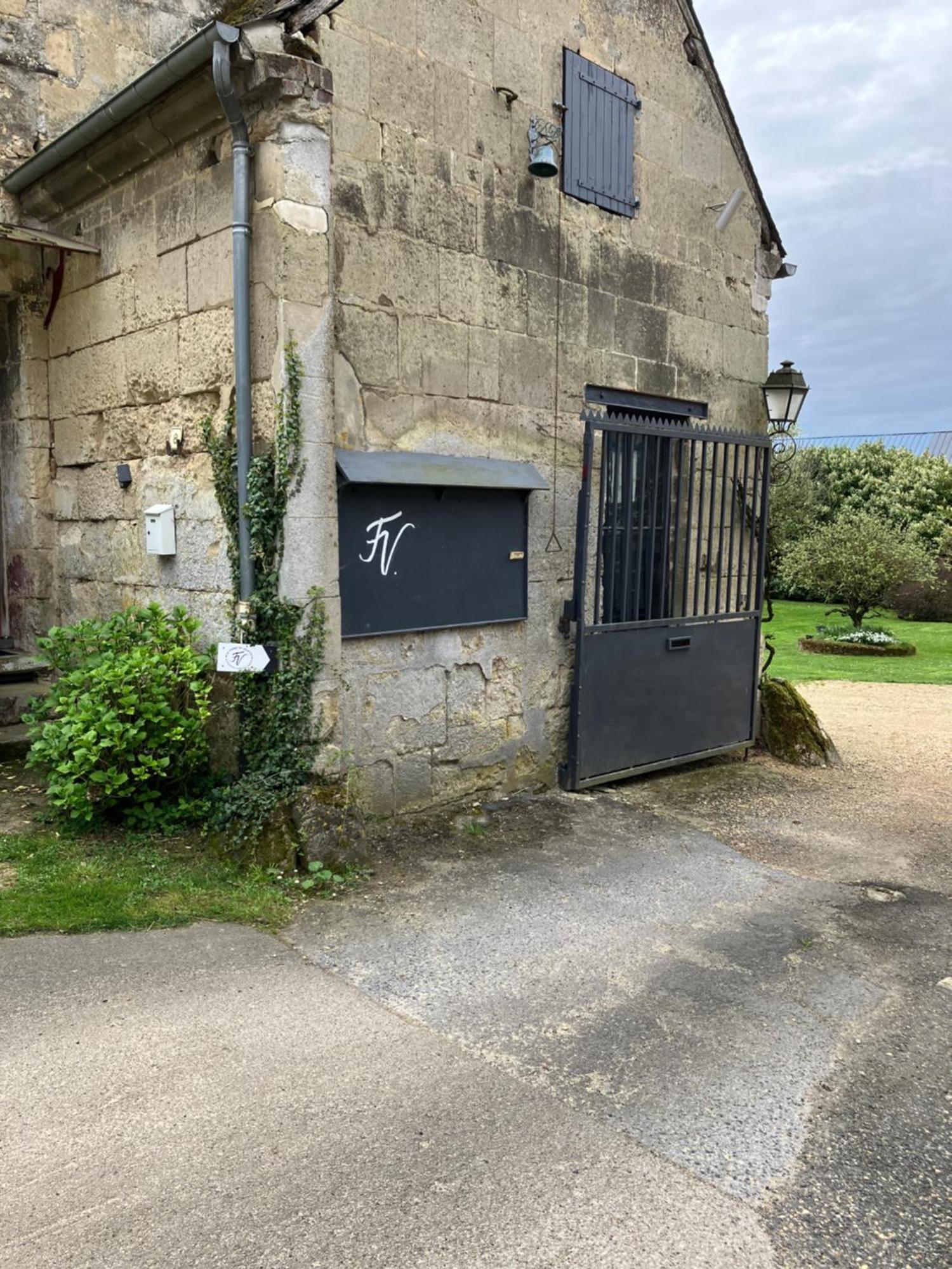 Bed and Breakfast La Ferme De Valeuse Morienval Exterior foto