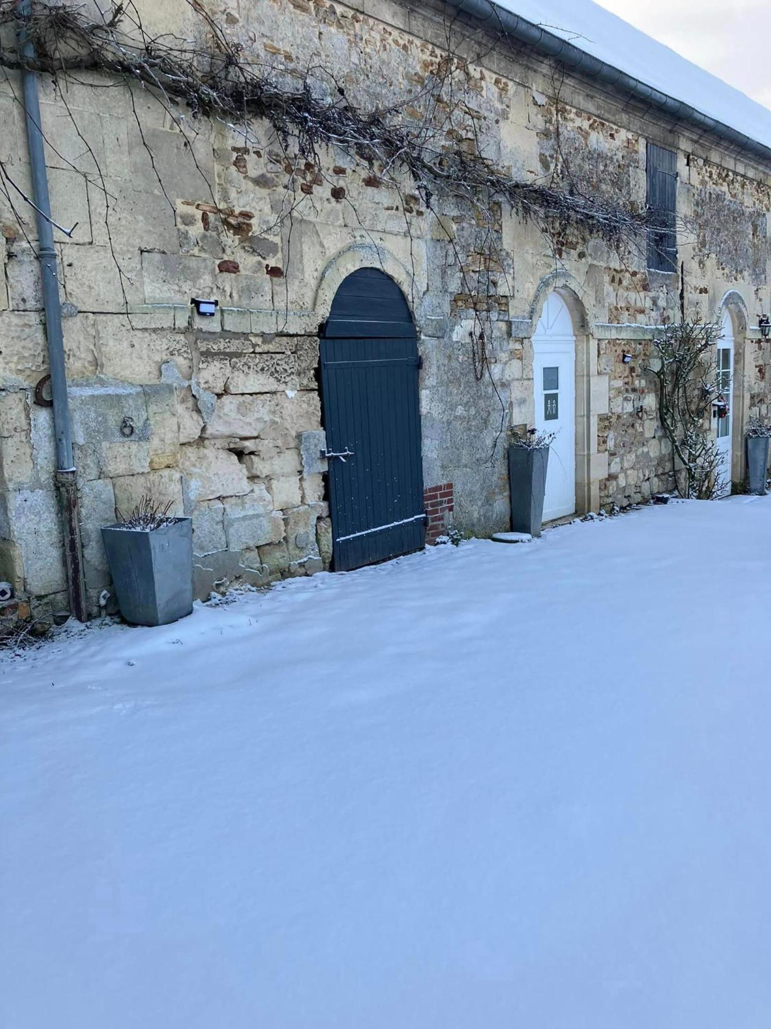 Bed and Breakfast La Ferme De Valeuse Morienval Exterior foto