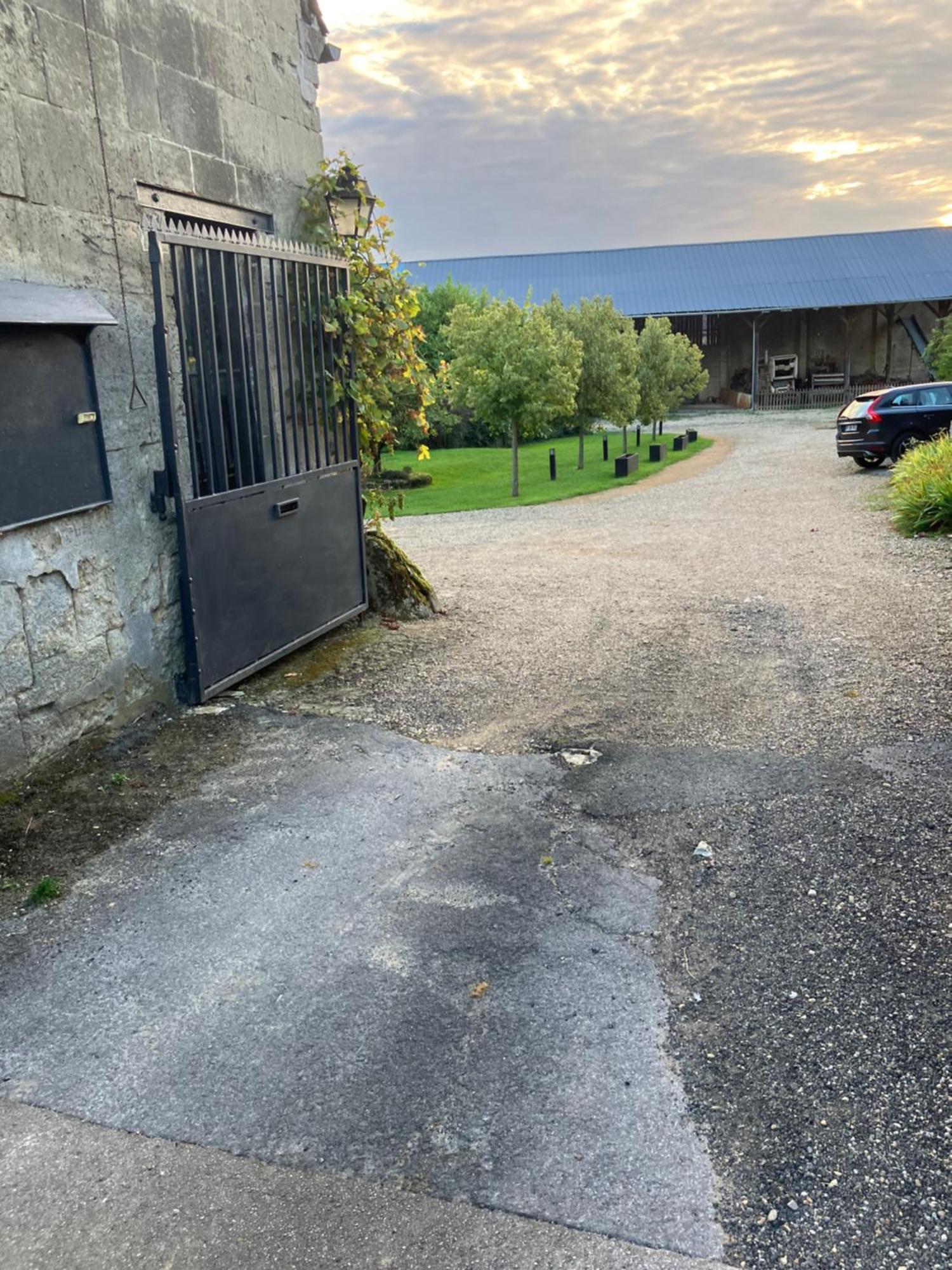 Bed and Breakfast La Ferme De Valeuse Morienval Exterior foto